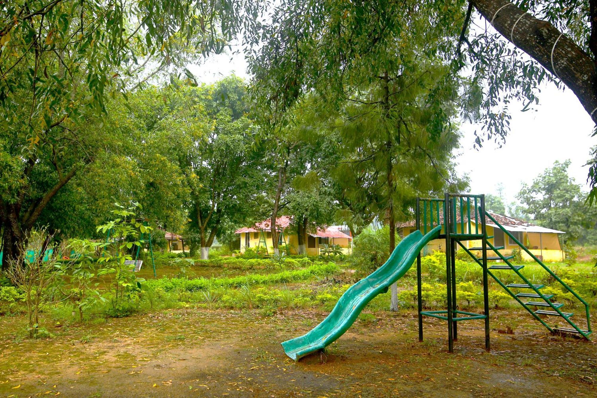Tribal Wood Resort Dhanwar Exterior photo
