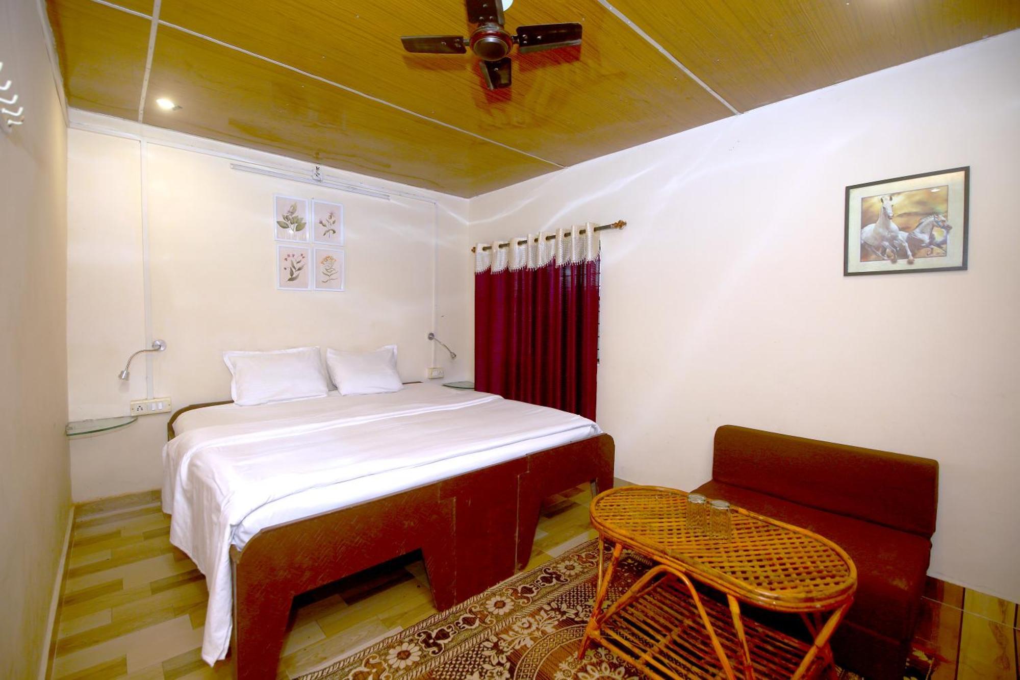 Tribal Wood Resort Dhanwar Exterior photo
